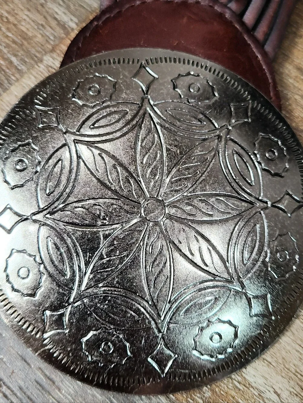 Boho Vibe: NY&Co Boho Braided Brown Leather Belt Large Silver Concho Buckle - Picture 6 of 9